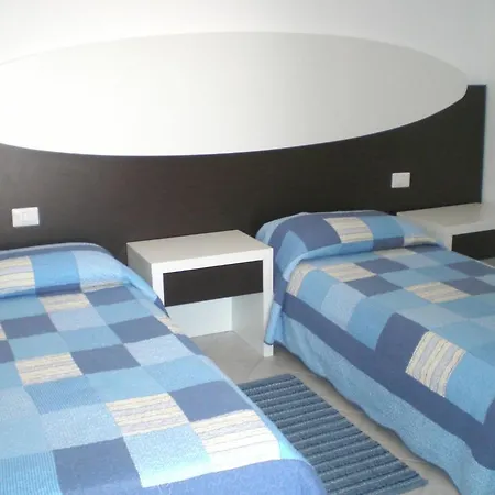 בית הארחה Residence Olbia אולביה
