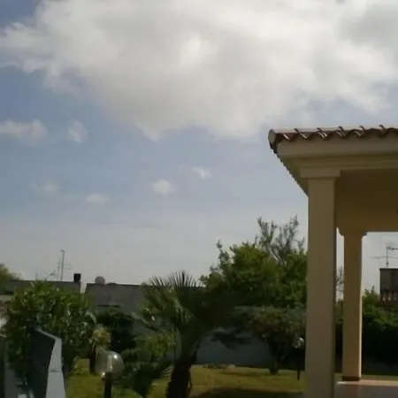 Residence Olbia בית הארחה