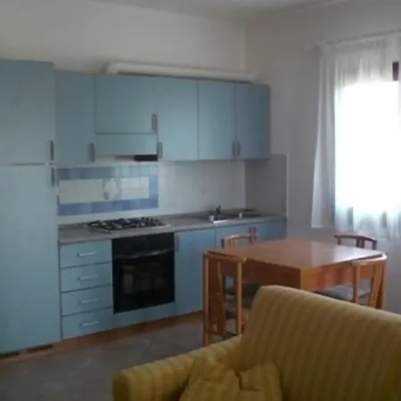 Residence Olbia بيت ضيافة 3*
