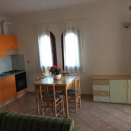 בית הארחה Residence Olbia אולביה