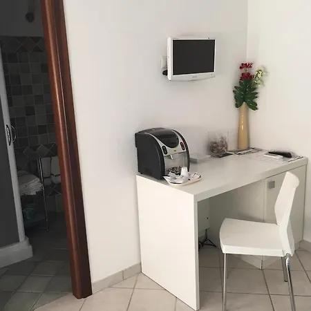 בית הארחה Residence Olbia